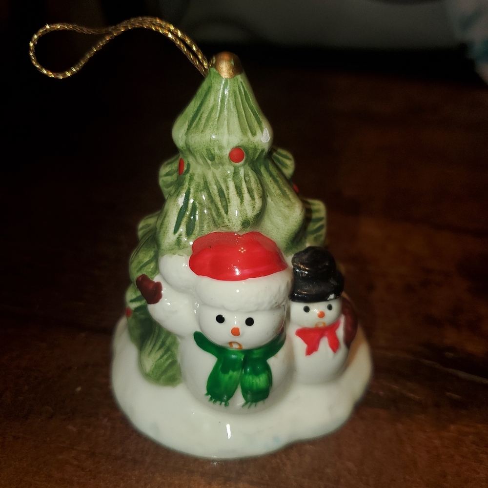1986 Enesco Ceramic Christmas Tree Bell ornament.